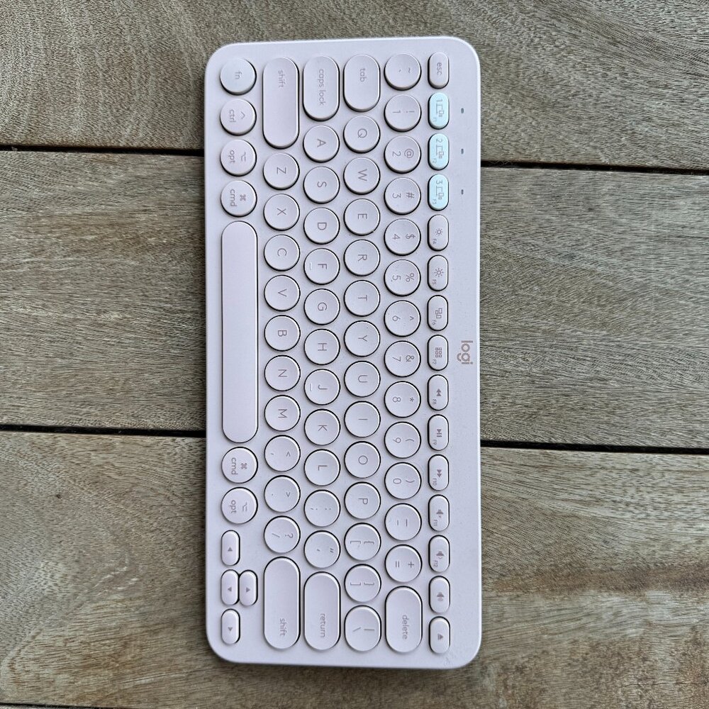 Logitech Pink Keyboard